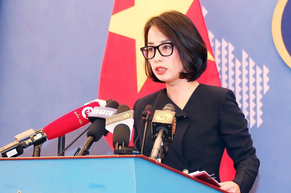 Bộ Ngoại giao Việt Nam lên tiếng về tàu Hướng Dương Hồng 10 của Trung Quốc - 1 Bộ Ngoại giao Việt Nam lên tiếng về tàu Hướng Dương Hồng 10 của Trung Quốc - 1