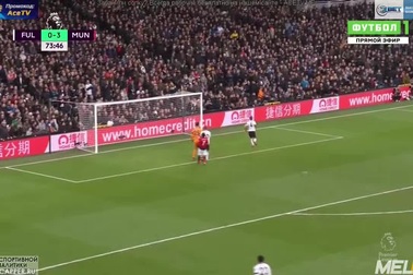 Sanchez bỏ lỡ cơ hội ghi bàn trong tình huống đối mặt với thủ thành Fulham