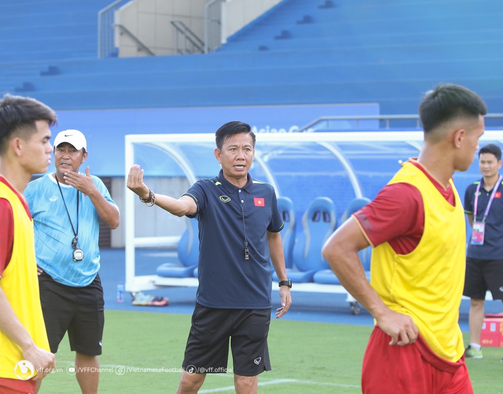 Olympic Việt Nam có nguy cơ mất hai trụ cột ở trận gặp Mông Cổ - 3 Olympic Việt Nam có nguy cơ mất hai trụ cột ở trận gặp Mông Cổ - 3