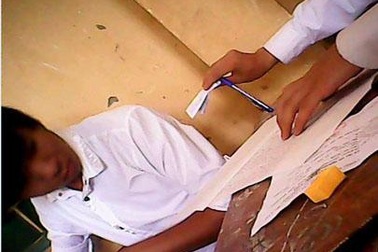 Phải báo cáo trước khi đưa tin tiêu cực: Nhà giáo dục băn khoăn