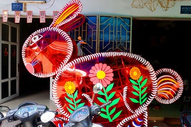 Đèn lồng khổng lồ hình thỏ đón trung thu ở TPHCM