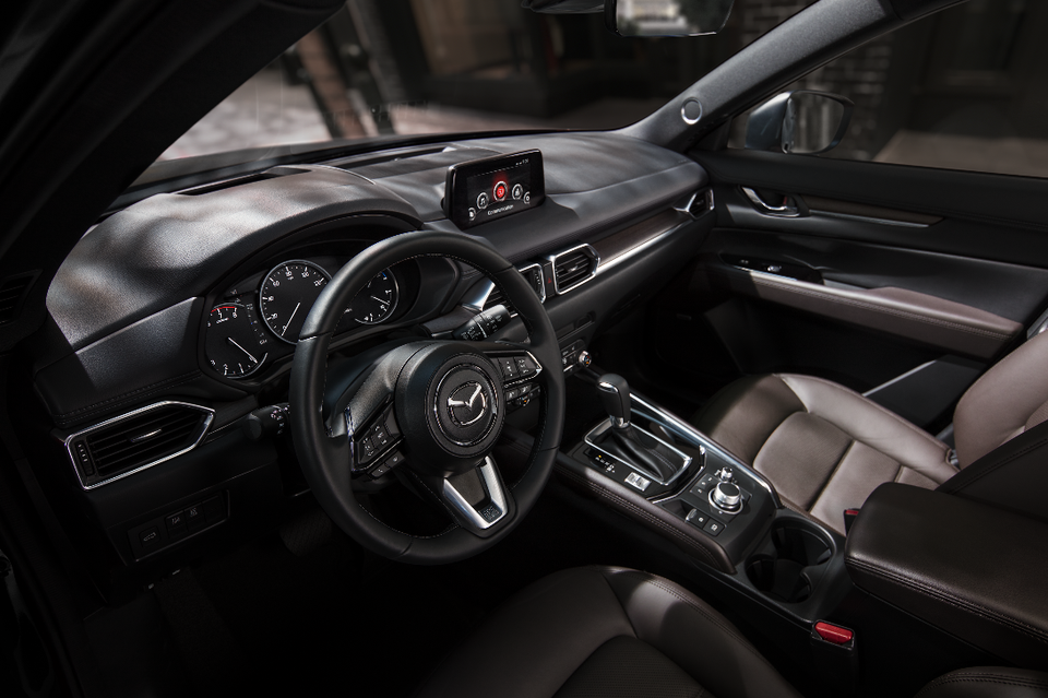 Mazda CX-5 – SUV 5 chỗ phong cách và thực dụng - 3 Mazda CX-5 – SUV 5 chỗ phong cách và thực dụng - 3