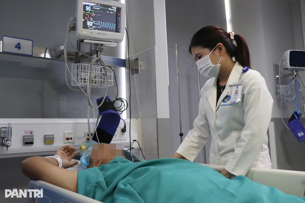 Nữ bác sĩ 7 năm cứu người nơi cận kề cửa tử: Còn sống là còn hy vọng - 6 Nữ bác sĩ 7 năm cứu người nơi cận kề cửa tử: Còn sống là còn hy vọng - 6