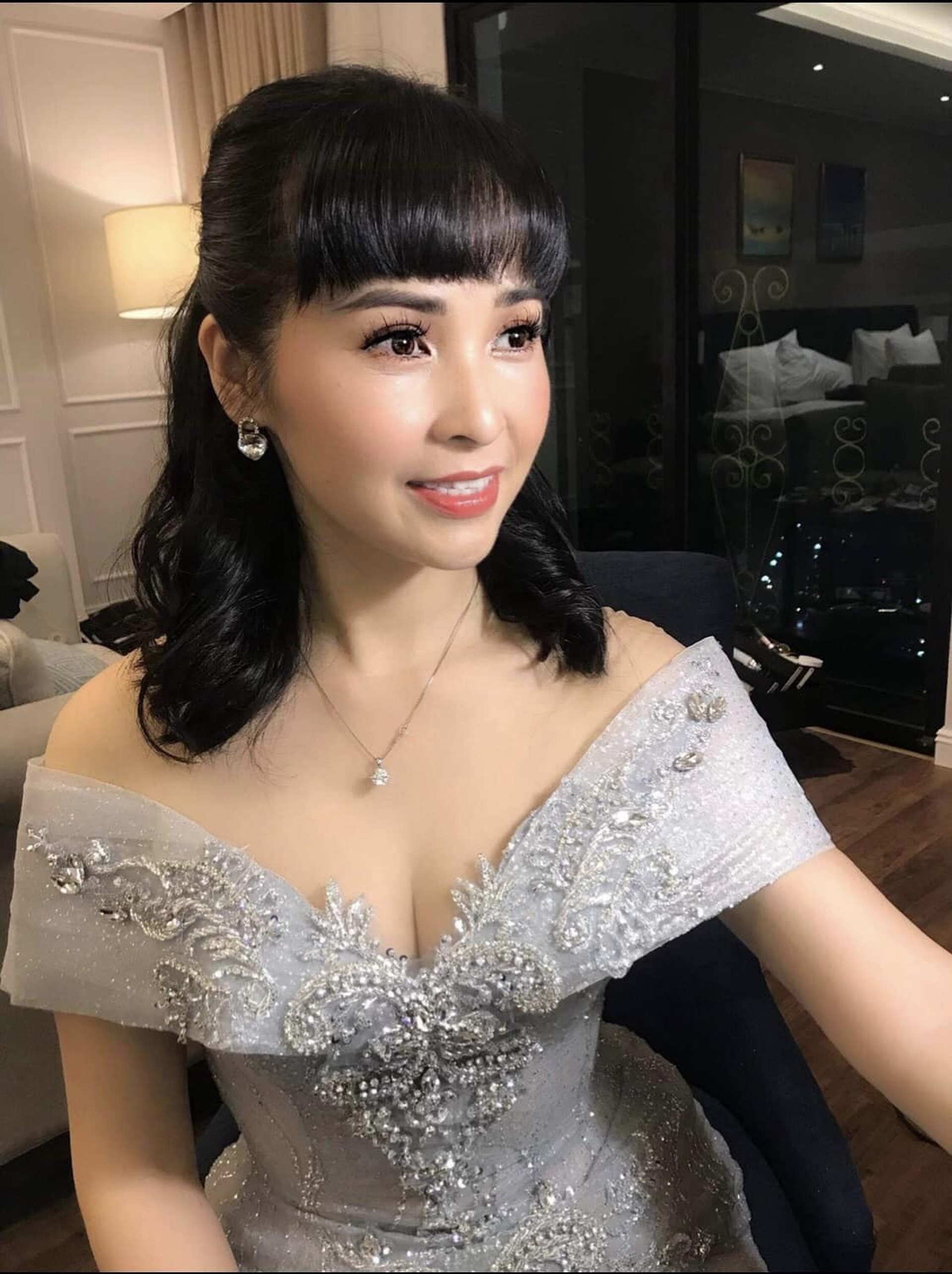 Trang Nhung: Tôi phiền khi bị nói lấy chồng đại gia, ở nhà 100 tỷ đồng - 9 Trang Nhung: Tôi phiền khi bị nói lấy chồng đại gia, ở nhà 100 tỷ đồng - 9