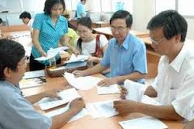 Nâng lương trước hạn với cán bộ có thông báo nghỉ hưu