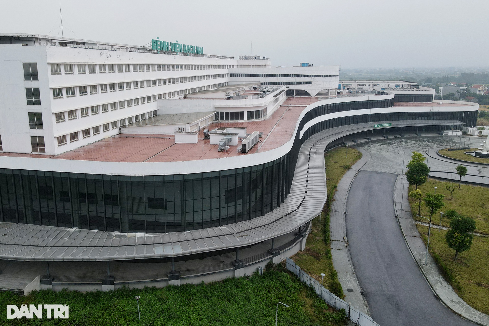 Toàn cảnh 2 bệnh viện Trung ương trị giá nghìn tỷ đồng bỏ hoang ở Hà Nam - 15 Toàn cảnh 2 bệnh viện Trung ương trị giá nghìn tỷ đồng bỏ hoang ở Hà Nam - 15