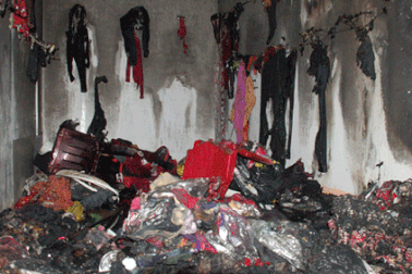 Cháy chợ ở Quảng Ninh, nhiều gian hàng bị thiêu rụi