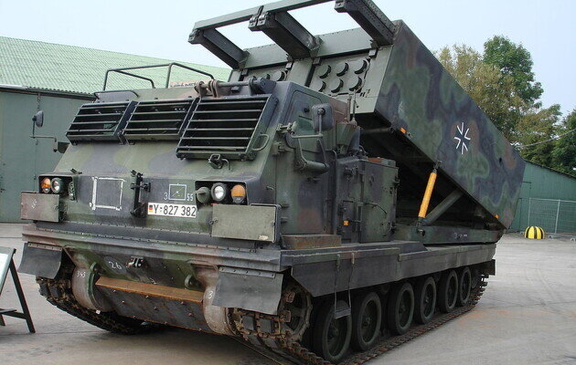 Thay đổi có thể cho phép Mỹ chuyển giao pháo phản lực cho Ukraine - 1 Thay đổi có thể cho phép Mỹ chuyển giao pháo phản lực cho Ukraine - 1