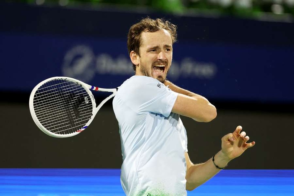 Daniil Medvedev vỡ mộng vô địch Dubai Open 2025 - 1