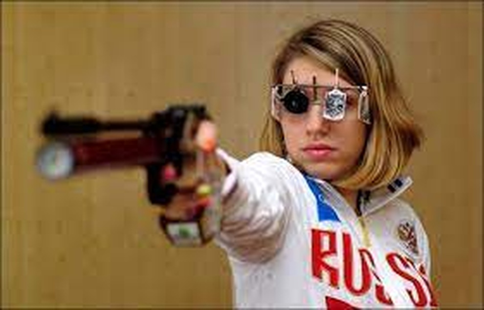 Nhan sắc xinh đẹp của nữ thần bắn súng nước Nga tại Olympic 2020 - 4