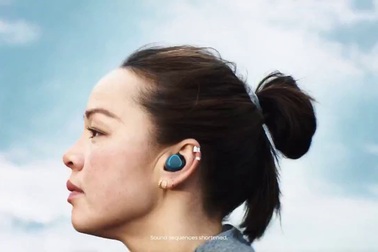 Giới thiệu tai nghe không dây thông minh Samsung Gear Icon X