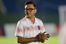 HLV Lê Huỳnh Đức phủ nhận khả năng đua vô địch V-League của Bình Dương