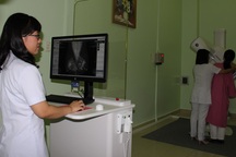 Tầm soát, điều trị ung thư vú ngay tại bệnh viện phụ sản
