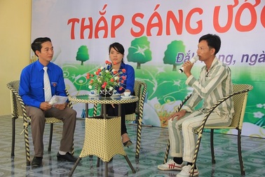Hơn 400 phạm nhân được “thắp sáng ước mơ hoàn lương”