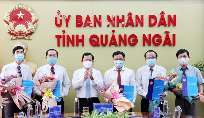 Quảng Ngãi điều động, bổ nhiệm giám đốc 5 sở ngành - Ảnh 1.