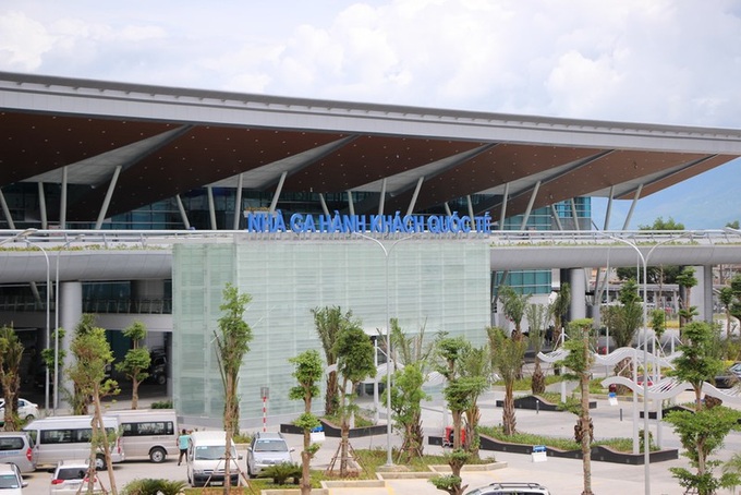 Máy bay Vietnam Airlines 2 lần hạ cánh xuống Đà Nẵng bất thành - Ảnh 1. Máy bay Vietnam Airlines 2 lần hạ cánh xuống Đà Nẵng bất thành - Ảnh 1.