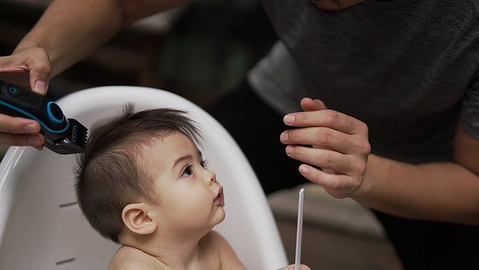 Loạt ảnh quý tử nhà mỹ nhân đẹp nhất Philippines mùa cách ly gây bão: 1 tuổi đã đẹp vậy, lớn còn đỉnh thế nào nữa? - Ảnh 6. Loạt ảnh quý tử nhà mỹ nhân đẹp nhất Philippines mùa cách ly gây bão: 1 tuổi đã đẹp vậy, lớn còn đỉnh thế nào nữa? - Ảnh 6.