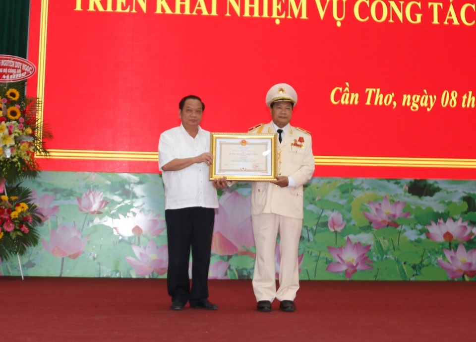 Năm 2019 tội phạm về trật tự xã hội giảm gần 200 vụ - 1 Năm 2019 tội phạm về trật tự xã hội giảm gần 200 vụ - 1