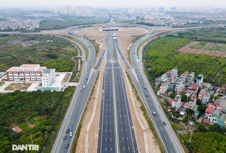 Thông xe nút giao 400 tỷ đồng nối cao tốc Hà Nội - Hải Phòng với Vành đai 3 - 3 Thông xe nút giao 400 tỷ đồng nối cao tốc Hà Nội - Hải Phòng với Vành đai 3 - 3