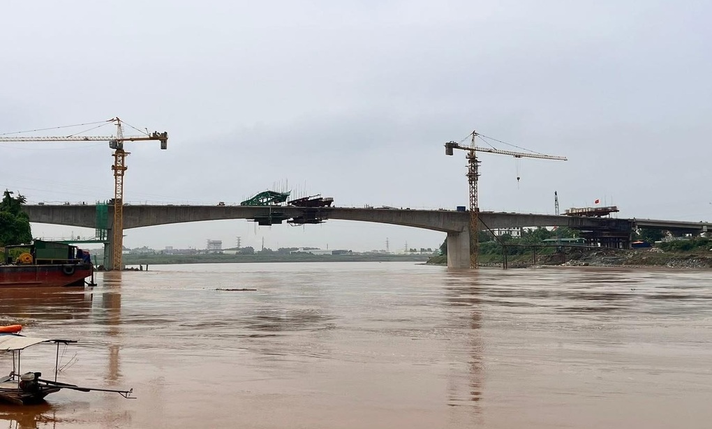 Hợp long cầu Phong Châu mới ở Phú Thọ - 1 Hợp long cầu Phong Châu mới ở Phú Thọ - 1