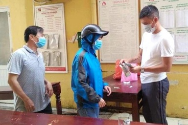 Thêm 4 địa phương xác nhận số tiền từ thiện Thủy Tiên trao