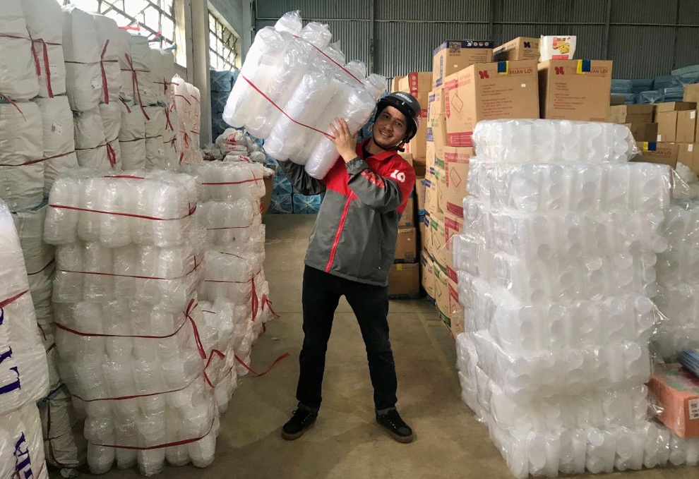Đồng hành cùng chủ quán, Loship phát triển dịch vụ Losupply cung cấp nguyên vật liệu giá rẻ - 1 Đồng hành cùng chủ quán, Loship phát triển dịch vụ Losupply cung cấp nguyên vật liệu giá rẻ - 1