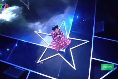 Ali Hoàng Dương thể hiện ca khúc mới mang tên "Trắng - Đen"