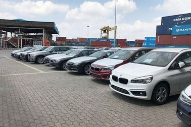 Tuyên bố ngừng nhập, các hãng xe vẫn xin cấp phép kinh doanh ô tô nhập khẩu