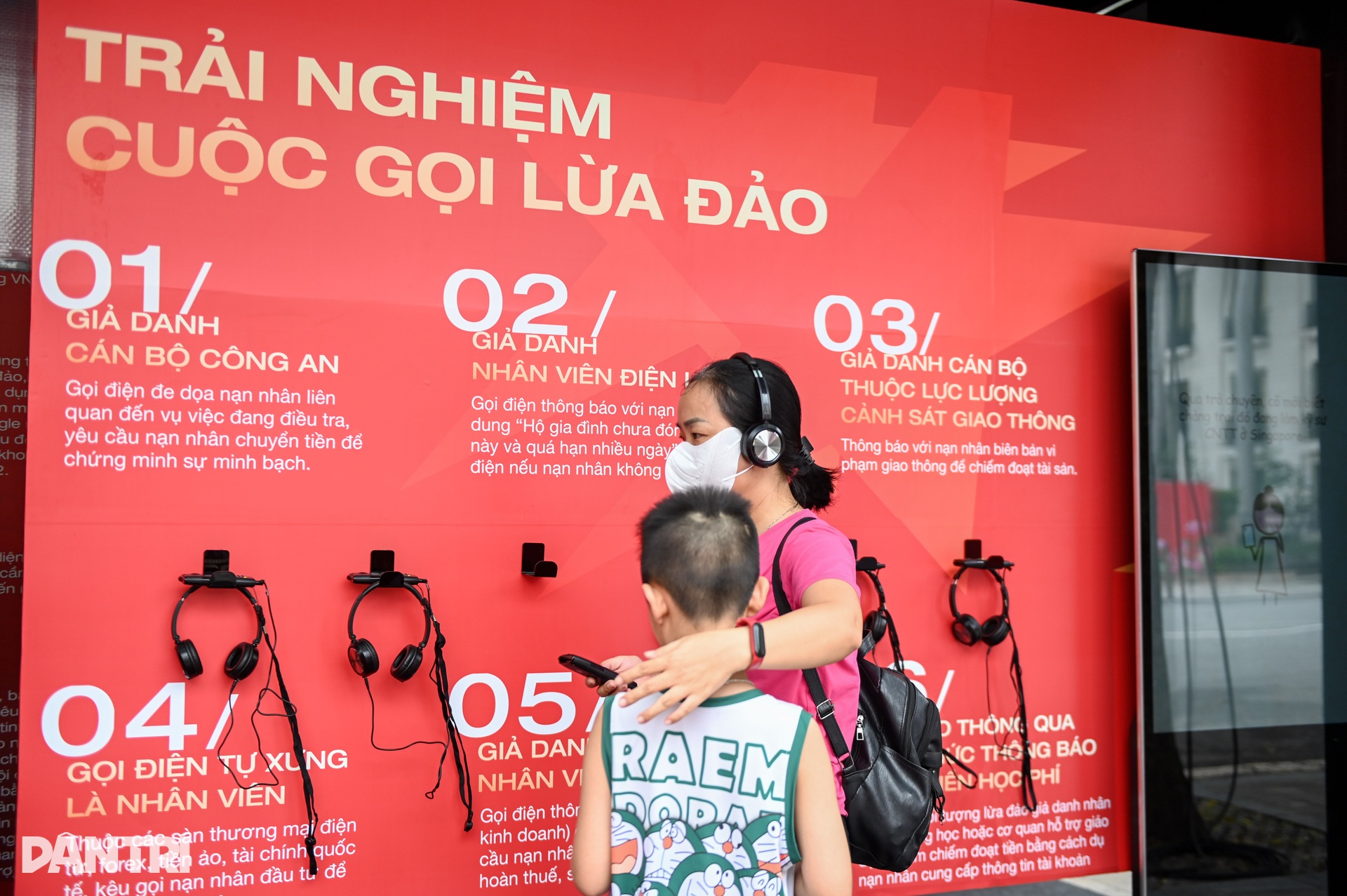 Trải nghiệm 6 cuộc gọi lừa đảo tại bờ hồ Hoàn Kiếm - 3 Trải nghiệm 6 cuộc gọi lừa đảo tại bờ hồ Hoàn Kiếm - 3