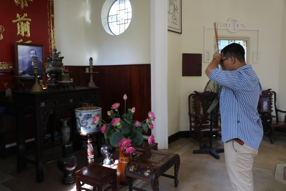 Lăng mộ cụ Phan Châu Trinh.jpg Lăng mộ cụ Phan Châu Trinh.jpg
