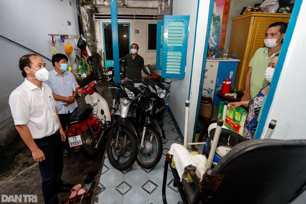 Cần linh hoạt hỗ trợ, đừng để người dân chờ đợi... - 4 Cần linh hoạt hỗ trợ, đừng để người dân chờ đợi... - 4
