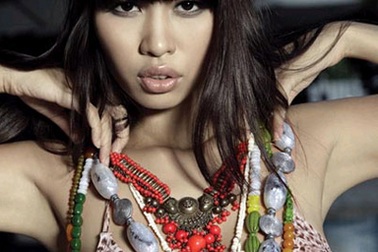 Hà Anh không “tự ái” khi được chọn thay Hương Giang