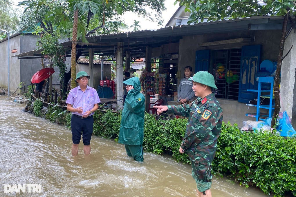 Lũ lên nhanh, Huế kích hoạt 2 cụm còi hú cảnh báo thiên tai - 3 Lũ lên nhanh, Huế kích hoạt 2 cụm còi hú cảnh báo thiên tai - 3