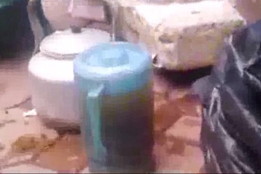 Nguy cơ từ những cốc trà đá vỉa hè