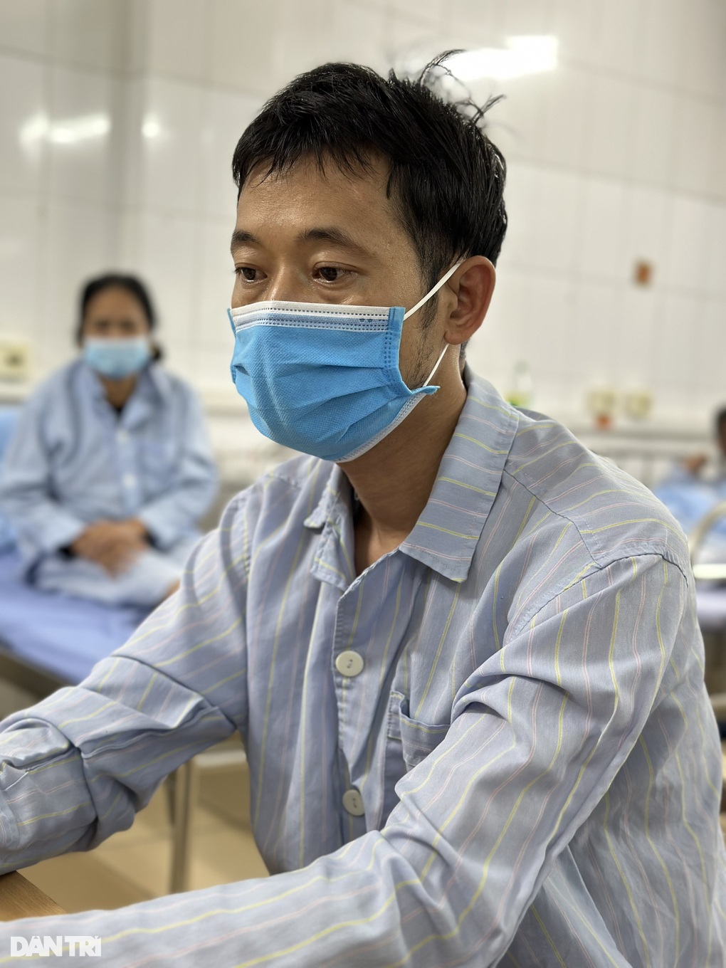 Vợ nghèo đủ 150 triệu đồng phẫu thuật tim cho chồng sau 1 ngày được giúp đỡ - 4 Vợ nghèo đủ 150 triệu đồng phẫu thuật tim cho chồng sau 1 ngày được giúp đỡ - 4