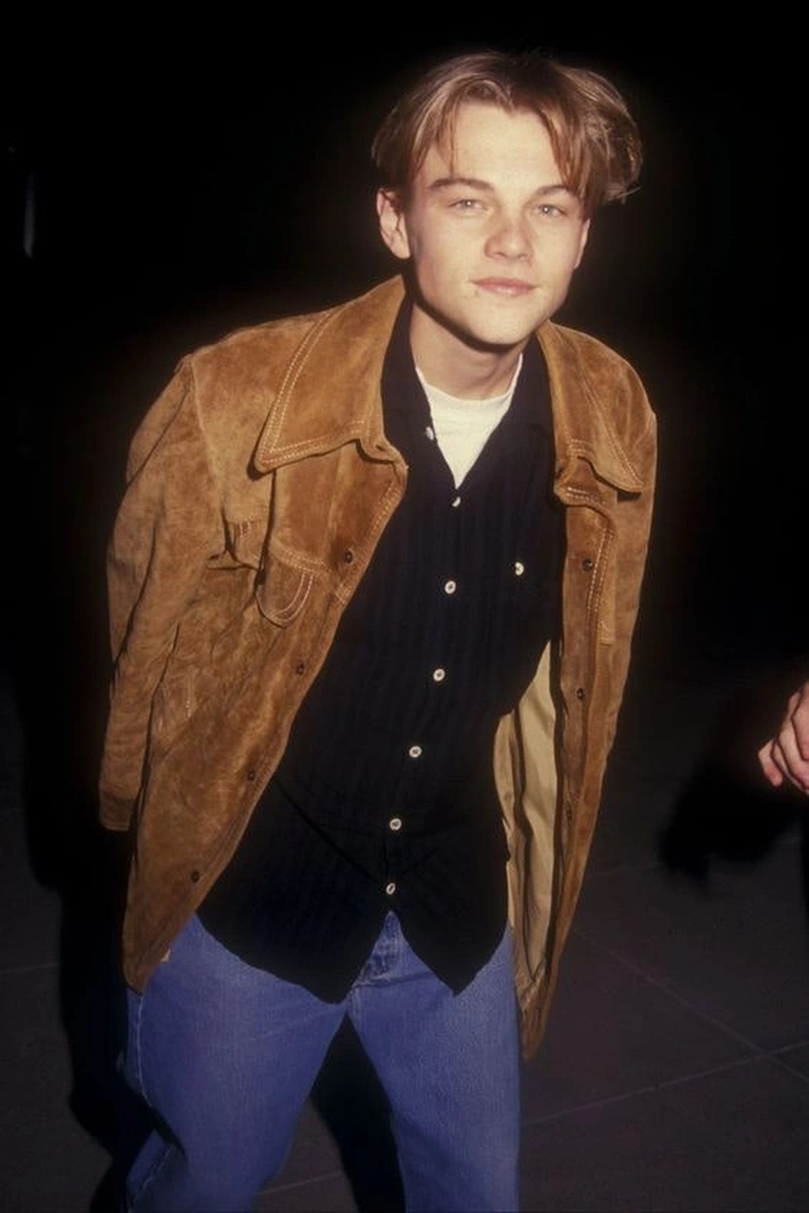 Chuyện Leo DiCaprio chuyên hẹn hò gái trẻ bị đưa ra làm trò đùa ở Oscar - 6 Chuyện Leo DiCaprio chuyên hẹn hò gái trẻ bị đưa ra làm trò đùa ở Oscar - 6