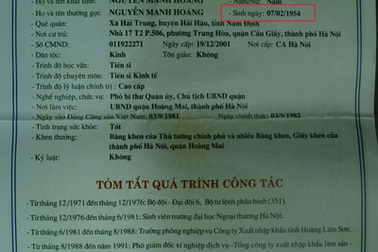 Khai man tuổi để “trốn” việc nghỉ hưu?