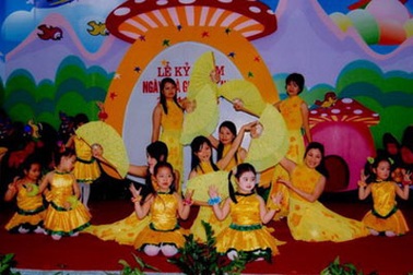 Chuẩn phát triển trẻ 5 tuổi: Đó là sự vi phạm Quyền trẻ em!