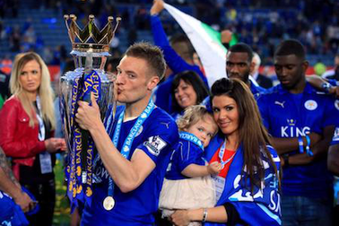 Jamie Vardy buộc phải bán nhà vì quá nổi tiếng