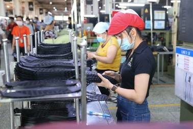 Công nhân mong được hoán đổi số năm đóng BHXH với tuổi hưu