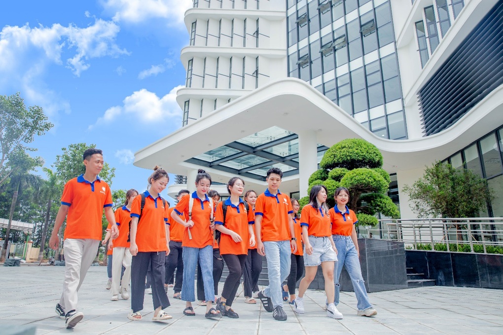 Đại học Đại Nam rút ngắn thời gian đào tạo, sinh viên được hưởng lợi - 4 Đại học Đại Nam rút ngắn thời gian đào tạo, sinh viên được hưởng lợi - 4