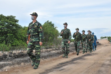 Thấy cháu về từ Campuchia, dì ruột báo ngay lính biên phòng
