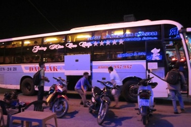 Bắt băng nhóm cưỡng đoạt tài sản tại bến xe miền Đông