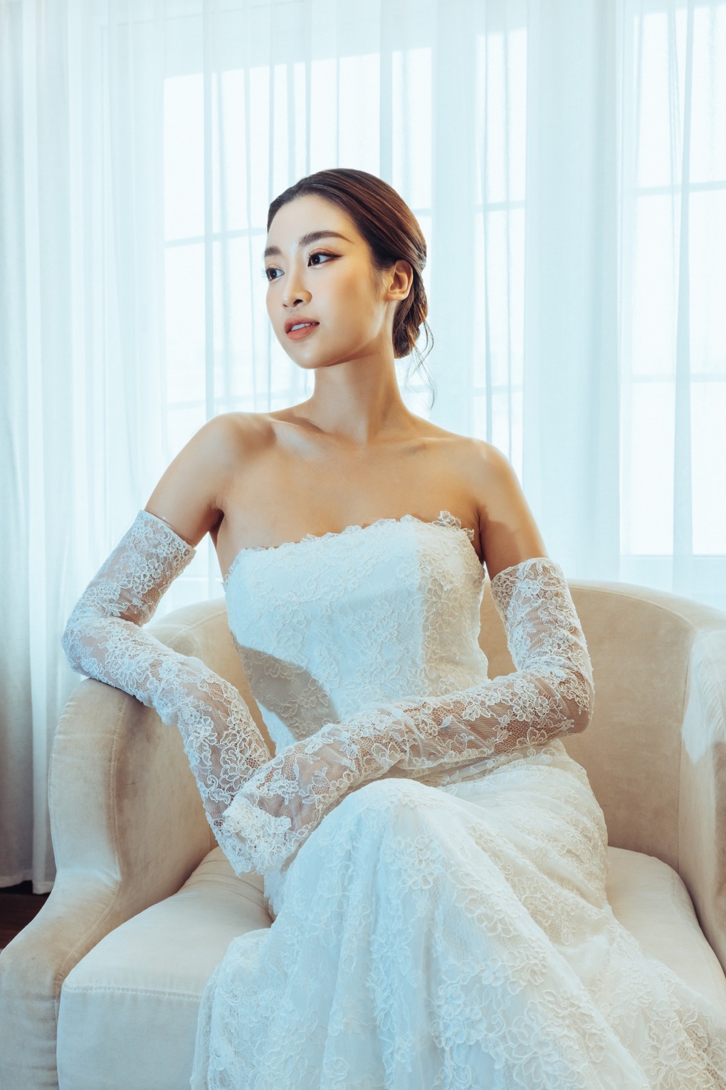 Đỗ Mỹ Linh tung ảnh cô dâu sát ngày cưới Chủ tịch CLB Bóng đá Hà Nội - 4 Đỗ Mỹ Linh tung ảnh cô dâu sát ngày cưới Chủ tịch CLB Bóng đá Hà Nội - 4