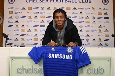 Toàn cảnh "chợ Đông" tại Premier League