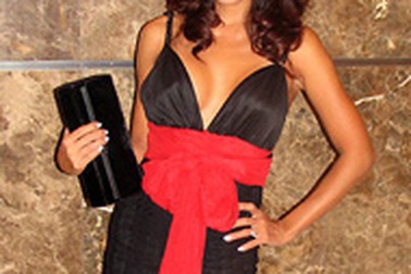 Thúy Uyên: Nhờ da đen mà được đóng phim “Cô gái xấu xí”