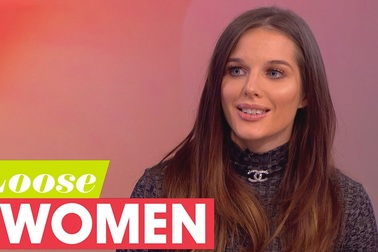 Helen Flanagan thanh lịch trên truyền hình