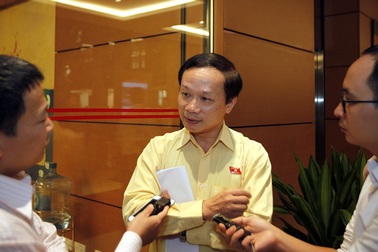 Vụ “sinh viên hoạt động mại dâm 4 lần”: Không phải lần đầu Bộ GD-ĐT gặp sự cố!