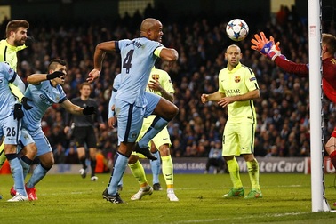 Barcelona - Man City: Cuộc chiến sống còn