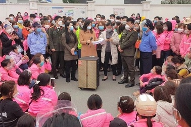 Các vụ ngừng việc tập thể sau Tết: 5 giải pháp được công đoàn đưa ra